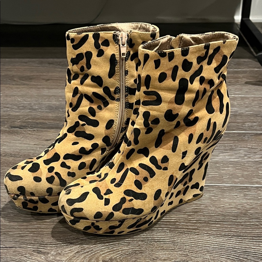 JustFab Tan and Black Leopard Wedge Boots